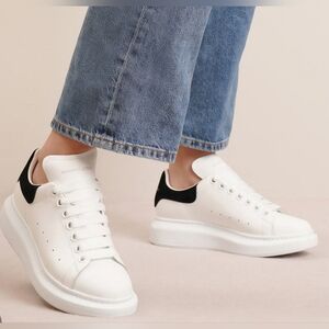Alexander McQueen "Oversized" Sneaker